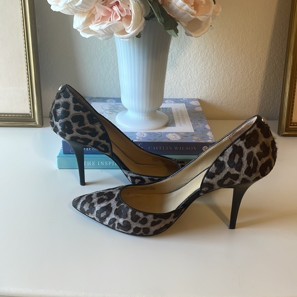 Michael Kors Leopard Print Calf Hair Size 10 Heels - Picture 4 of 11